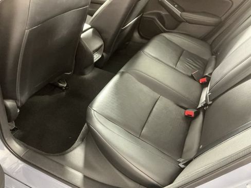 Used 2022 Honda Civic Touring image 10