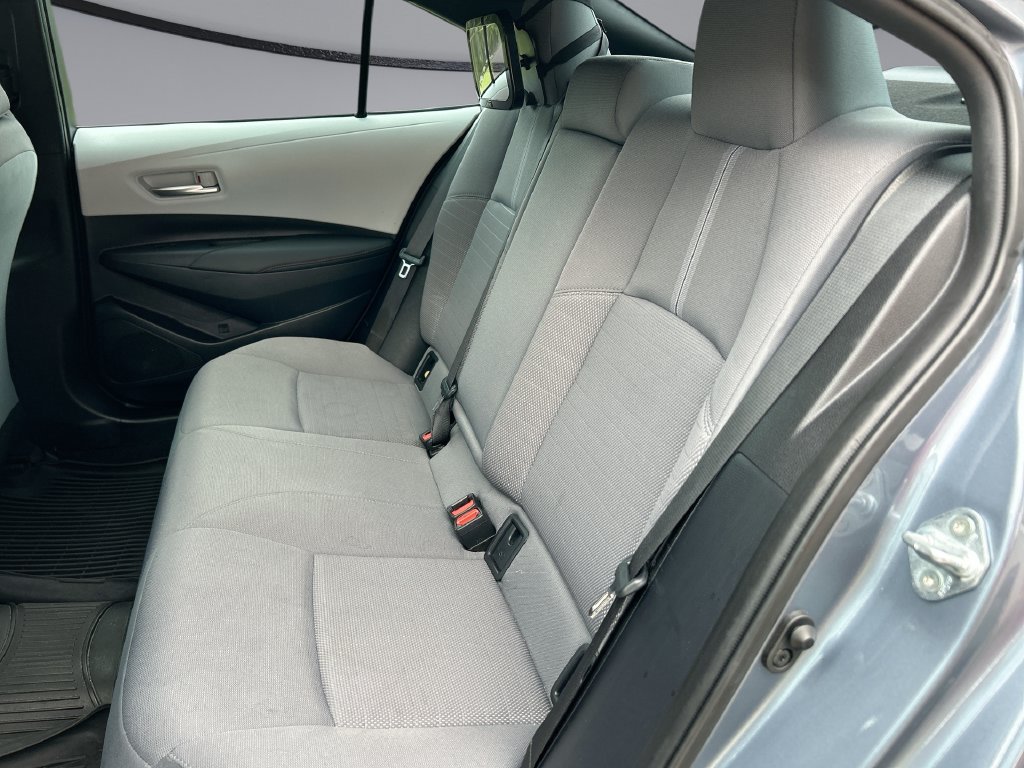 Used 2025 Toyota Corolla SE FWD image 27