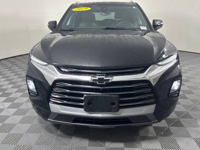 Used 2019 Chevrolet Blazer Premier w/ Sun and Wheels Package AWD/4WD image 3