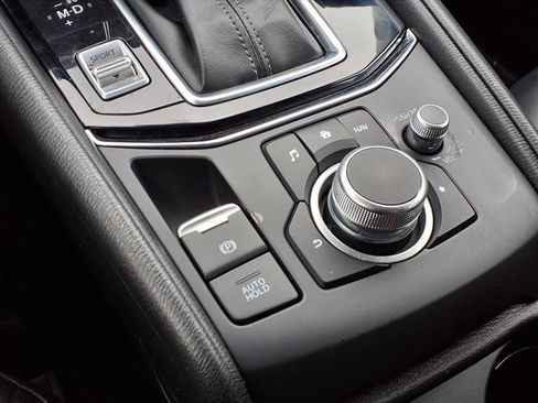 Used 2019 MAZDA CX-5 Touring image 11