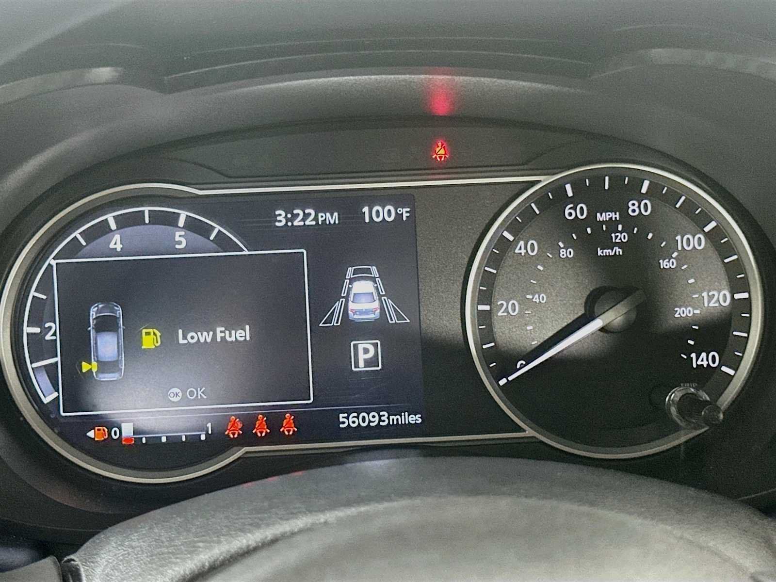Used 2024 Nissan Versa SV FWD image 10