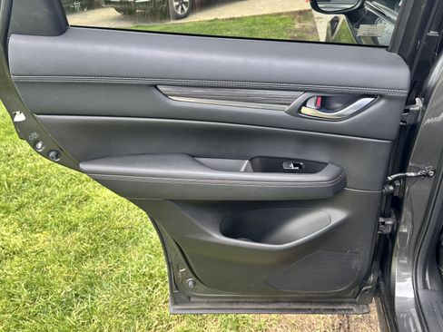 Certified 2023 MAZDA CX-5 AWD 2.5 S w/ Premium Package image 32