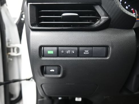 Used 2024 Nissan Sentra SV FWD image 10