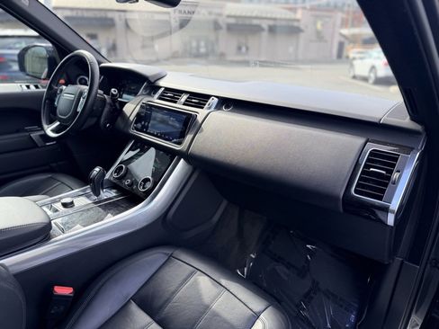 Used 2020 Land Rover Range Rover Sport HSE image 23