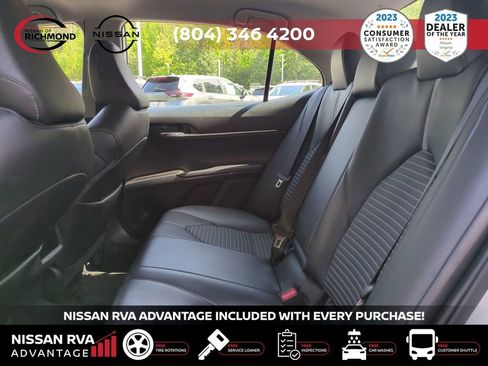 Used 2022 Toyota Camry SE image 14