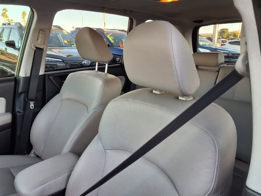 Used 2015 Subaru Forester 2.5i Limited w/ Popular Package #2 AWD/4WD image 26