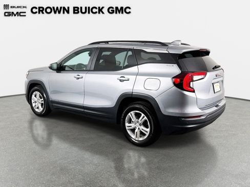 Certified 2024 GMC Terrain SLE w/ Driver Convenience Package FWD image 7