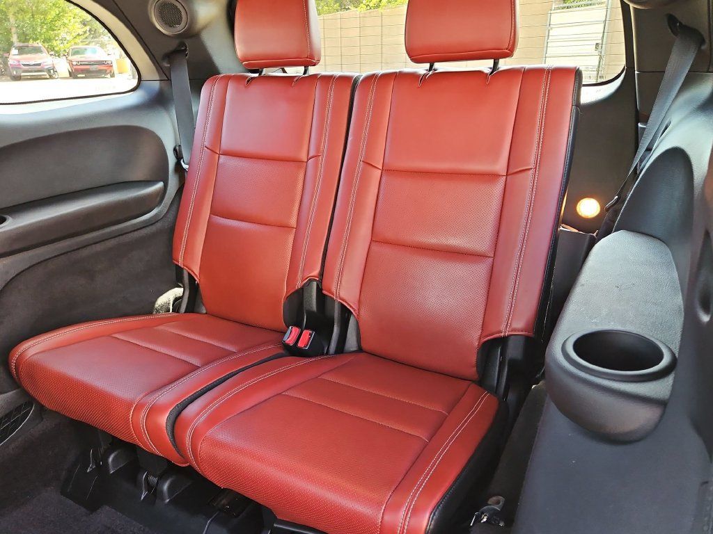 Used 2018 Dodge Durango SRT w/ Technology Group AWD/4WD image 18