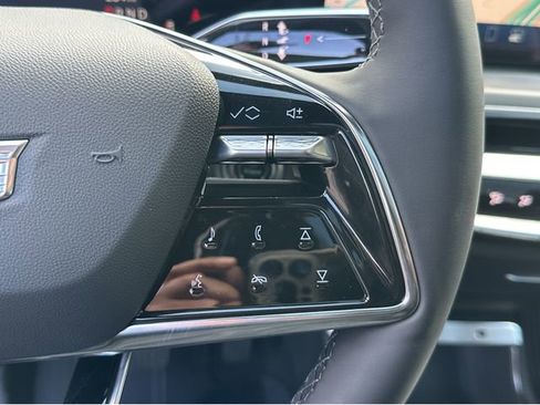 Used 2025 Cadillac Lyriq Sport w/ LPO, Floor Liner Package image 21