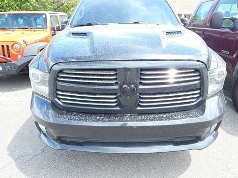Used 2015 RAM 1500 Sport w/ Black Ram 1500 Sport Group AWD/4WD image 4
