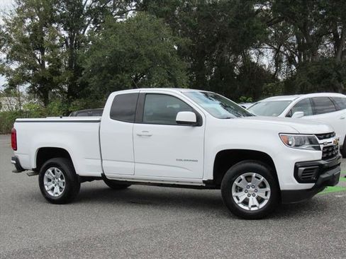 Used 2022 Chevrolet Colorado LT w/ Fleet Safety Package image 2