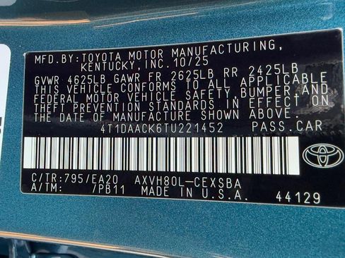 New 2026 Toyota Camry Hybrid image 16