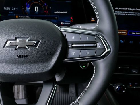 New 2026 Chevrolet Traverse Z71 w/ Enhanced Driving Package image 11