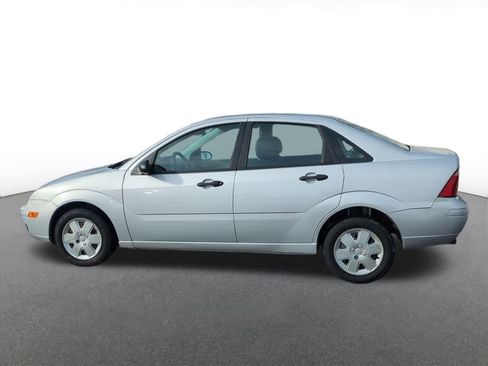 Used 2007 Ford Focus SE image 3