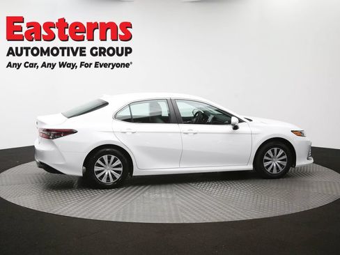 Used 2023 Toyota Camry LE FWD image 38