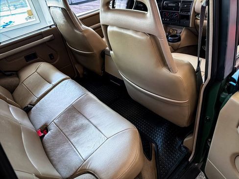 Used 1995 Land Rover Discovery AWD/4WD image 26