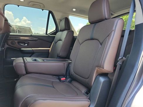 Used 2025 Honda Pilot Elite image 20