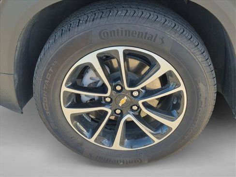 Used 2024 Chevrolet TrailBlazer LT w/ Driver Confidence Package FWD image 10