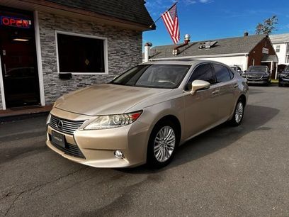 Used 2013 Lexus ES 350 w/ Luxury Pkg