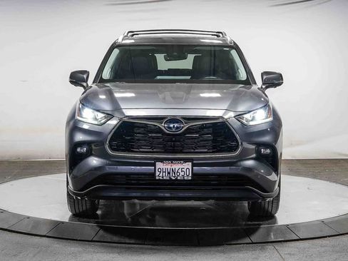Used 2023 Toyota Highlander Limited AWD/4WD image 6