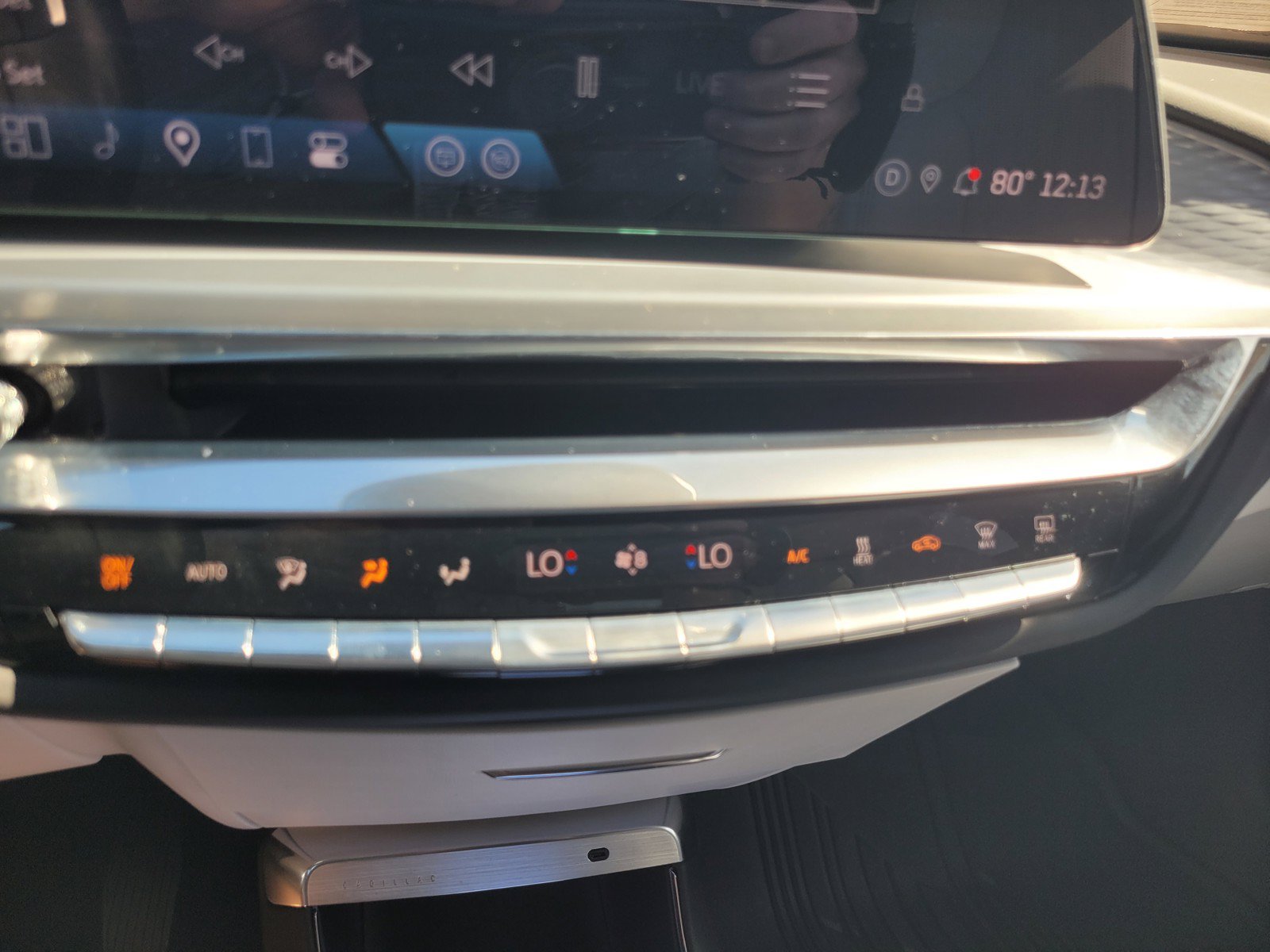 Certified 2024 Cadillac Lyriq Sport AWD/4WD image 21