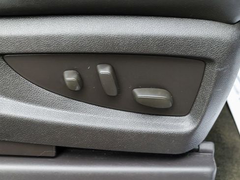 Used 2015 Chevrolet Tahoe LTZ image 43