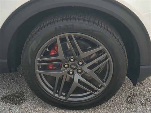 New 2025 Ford Explorer ST-Line w/ Premium Package image 26