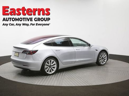Used 2018 Tesla Model 3 Mid Range RWD image 35