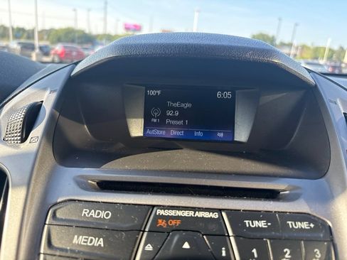 Used 2017 Ford Transit Connect XLT FWD image 18
