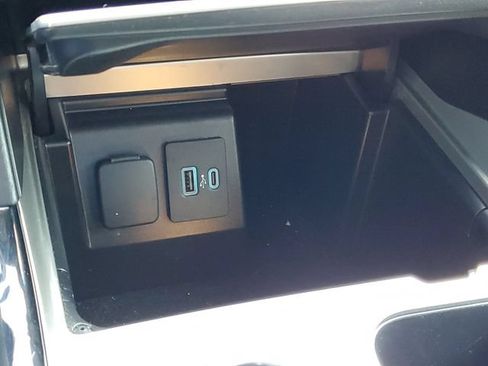 Used 2022 Ford Explorer ST AWD/4WD image 26