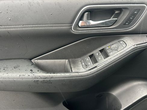 New 2026 Nissan Rogue Platinum w/ Platinum Premium Package AWD/4WD image 12