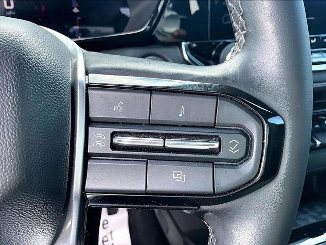 Used 2023 Chevrolet Colorado LT w/ LT Convenience Package RWD image 21