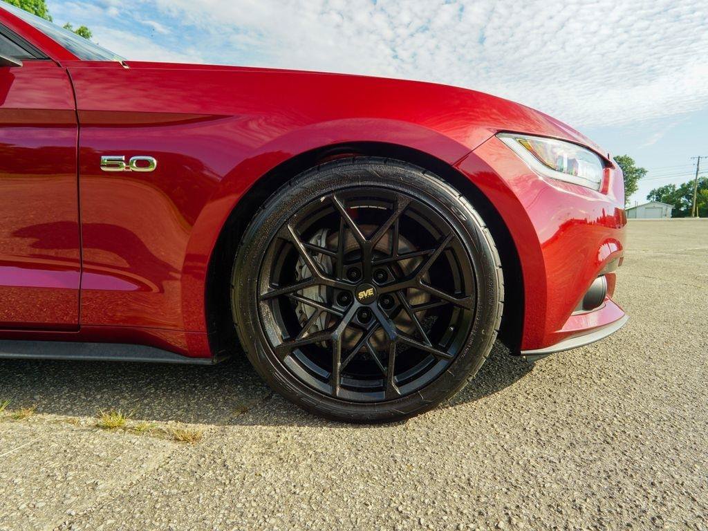 Used 2015 Ford Mustang GT Premium w/ Equipment Group 401A RWD image 10