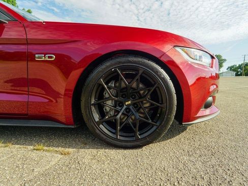 Used 2015 Ford Mustang GT Premium w/ Equipment Group 401A RWD image 10