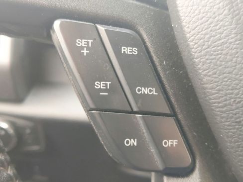 Used 2018 Ford F150 XLT w/ Equipment Group 302A Luxury AWD/4WD image 21