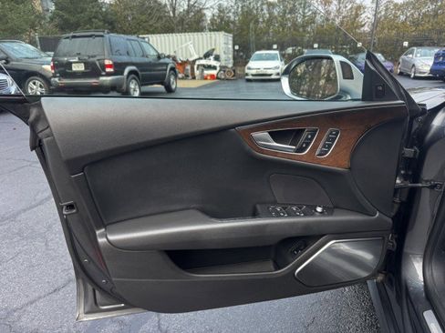 Used 2013 Audi S7 Prestige image 18