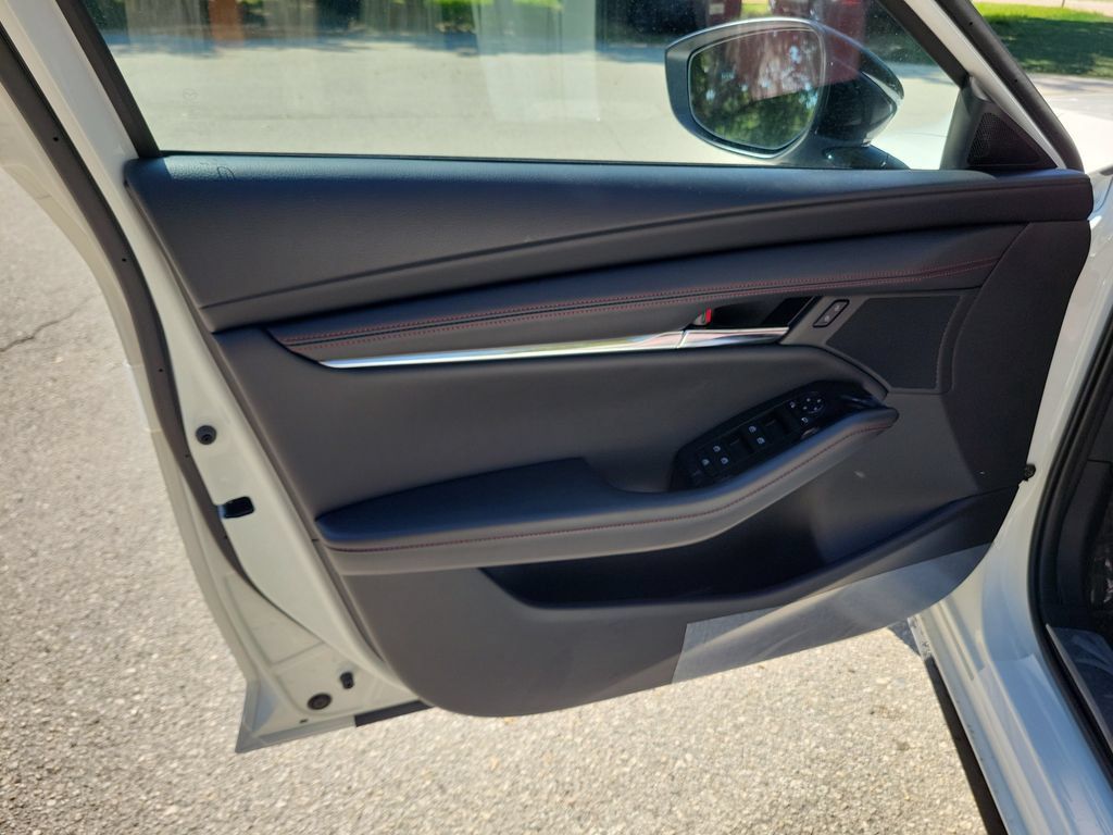 New 2026 MAZDA MAZDA3 Carbon AWD/4WD image 17