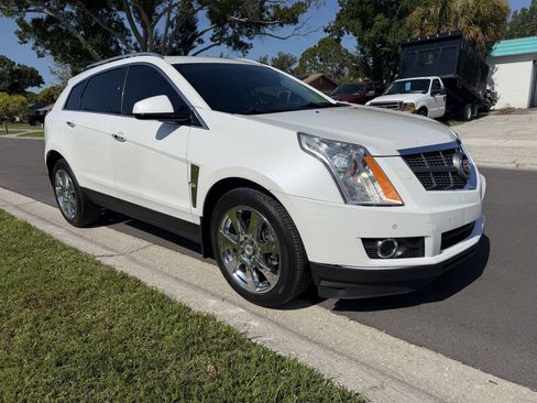 Used 2012 Cadillac SRX Performance FWD image 2