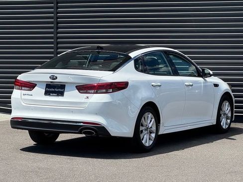 Used 2018 Kia Optima S w/ Panoramic Sunroof Package FWD image 7