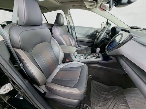 Used 2024 Subaru Crosstrek 2.5i Limited w/ Crosstrek Mirror Package image 29