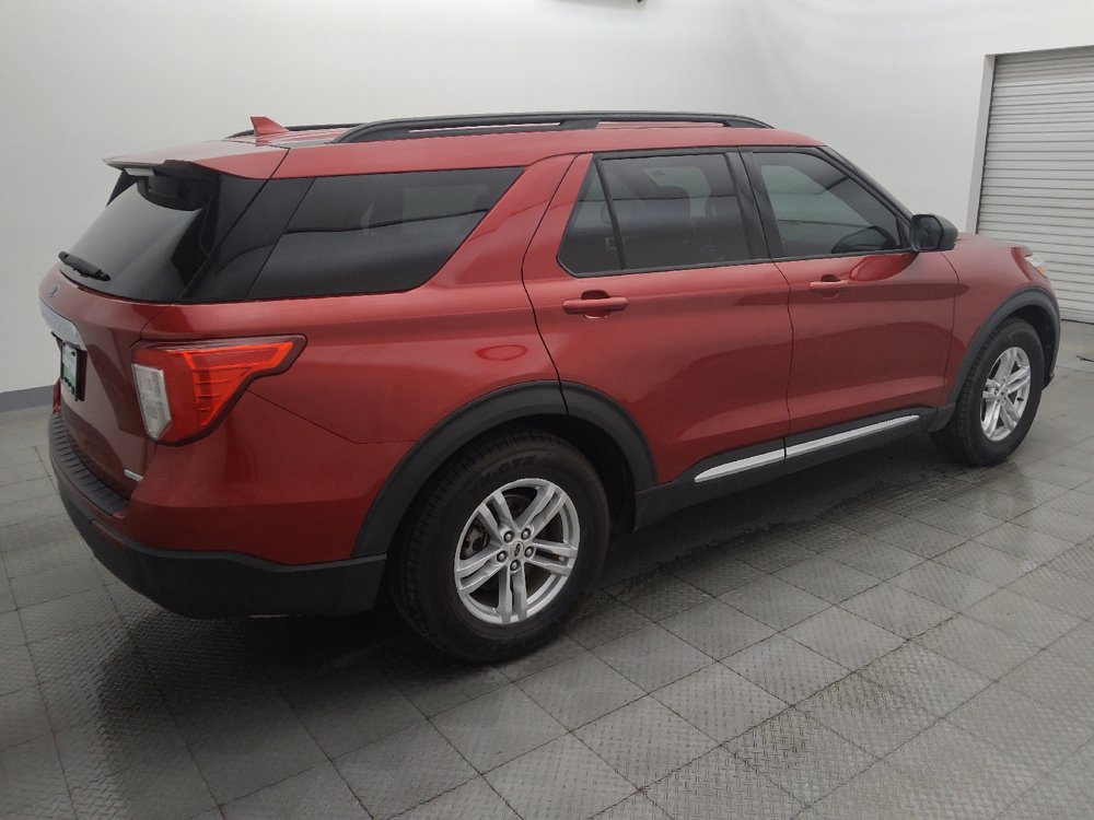 Used 2020 Ford Explorer XLT RWD image 10
