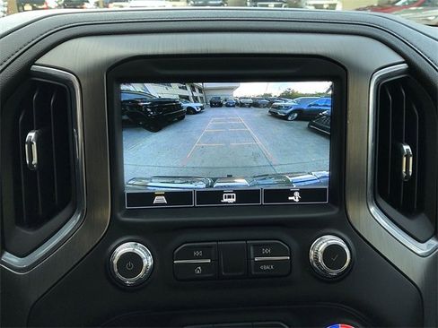 Certified 2022 GMC Sierra 1500 Denali w/ Denali Premium Package image 25