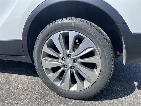 Used 2017 Buick Encore Preferred FWD image 11