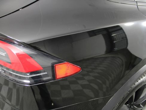 Used 2019 Tesla Model X Performance image 32