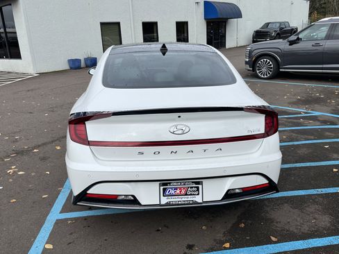 Used 2021 Hyundai Sonata Limited w/ Cargo Package image 4