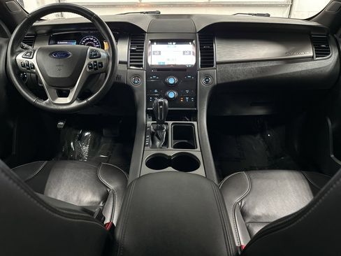 Used 2018 Ford Taurus SEL w/ Equipment Group 201A image 22