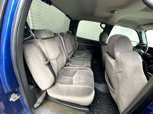 Used 2004 GMC Sierra 2500 SLE w/ Skid Plate Package image 32