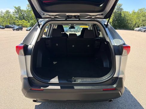 Certified 2025 Toyota RAV4 LE AWD/4WD image 15