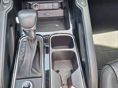 Used 2021 Kia Telluride EX w/ EX Premium Package FWD image 39