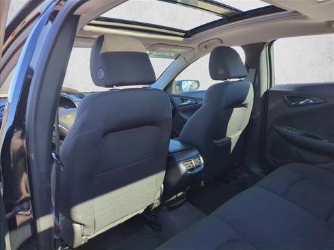 Used 2024 Chevrolet Malibu LT image 15